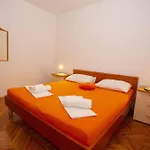 With Parking Space Podgora, Makarska - 12816 アパート *