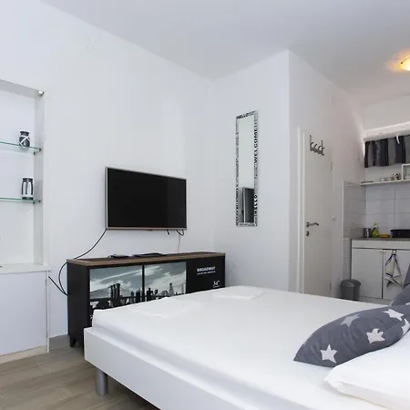 Apartment With A Parking Space Podgora, Makarska - 12816 Podgora